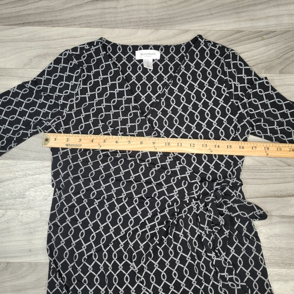 Motherhood Maternity Size Small Faux Wrap Dress Black Chain Knee Length Stretch - Picture 6 of 11